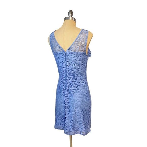 Lilly Pulitzer Janine Shift Dress Size XS Blue Peri Flowing Leaf Lace Medium - Picture 5 of 7